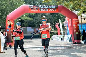 BIB: 
                            <button type="button" onclick="openModal(25182347)" class="btn btn-primary btn-sm float-right btn-popup" data-toggle="modal" data-target=".modal-high-quality">
                        <i class="fas fa-shopping-cart"></i> Add to Cart
                    </button>
                                            <button type="button" onclick="isThisMe(25182347, true)" class="btn btn-success btn-sm float-right btn-popup btn-isme hidden" data-toggle="tooltip" data-placement="bottom" title="นี่คือรูปของคุณใช่ไหม คลิกที่นี่เพื่อเอาเข้าอัลบั้ม">
                        <i class="fas fa-plus"></i> Add to album
                    </button>
                    <button type="button" onclick="isThisMe(25182347, false)" class="btn btn-warning btn-sm float-right btn-popup btn-isnotme hidden">
                        <i class="fas fa-ban"></i> Remove from album
                    </button>